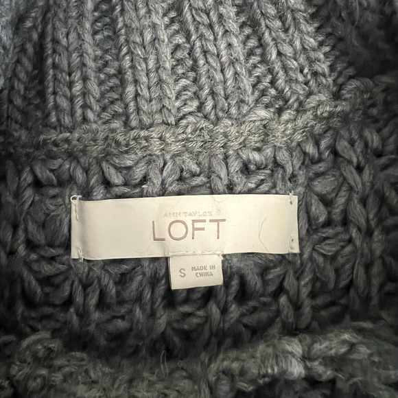 Knit Sweater Size Small from LOFT - Picture 2 of 4